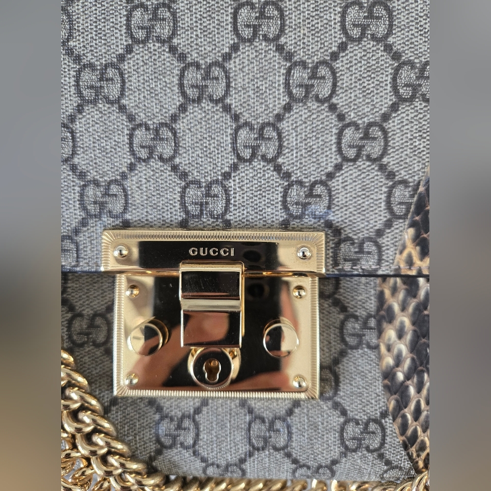 Beautiful LIMITED EDITION Gucci Python GG Padlock… - image 3